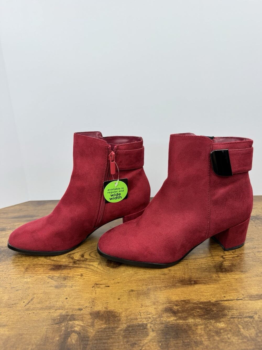 East 5th Women’s Size 6W Red Faux Suede Ankle Boots Block Heel Memory Foam